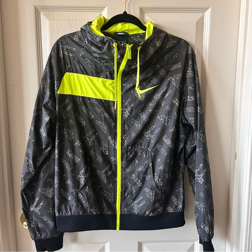 Nike Women’s Full Zip Windbreaker Jacket – Size L